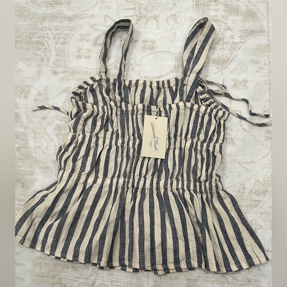 Linen Blend Striped Tank Top NWT - Picture 4 of 7